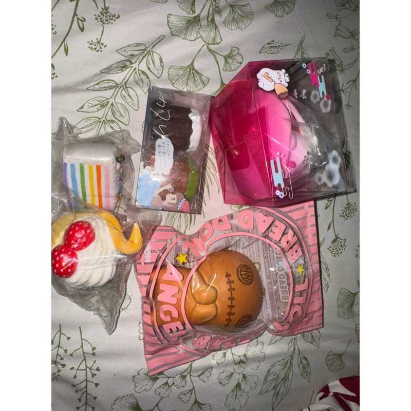 SQUISHY IBLOOM, CHAWA