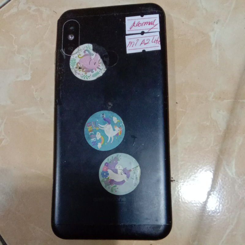 Redmi mi A2 lite normal minus lcd pecah