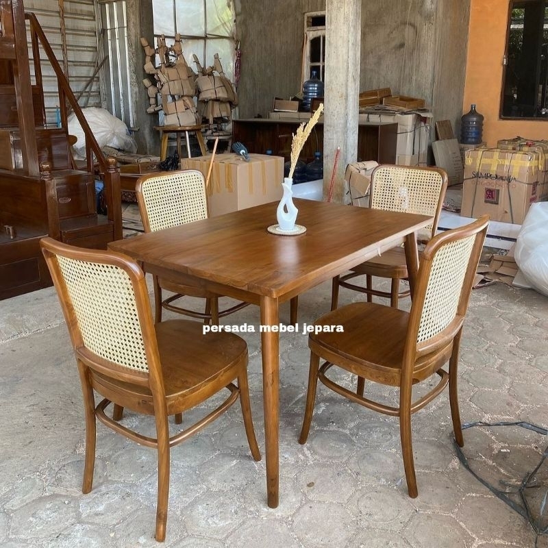 Kursi makan rotan / Kursi makan jati / Kursi makan minimalis / Kursi makan / Kursi / Kursi jati / Me