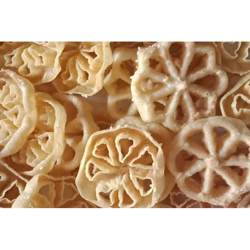 

[ 28 ] Cemilan kembang goyang manis enak