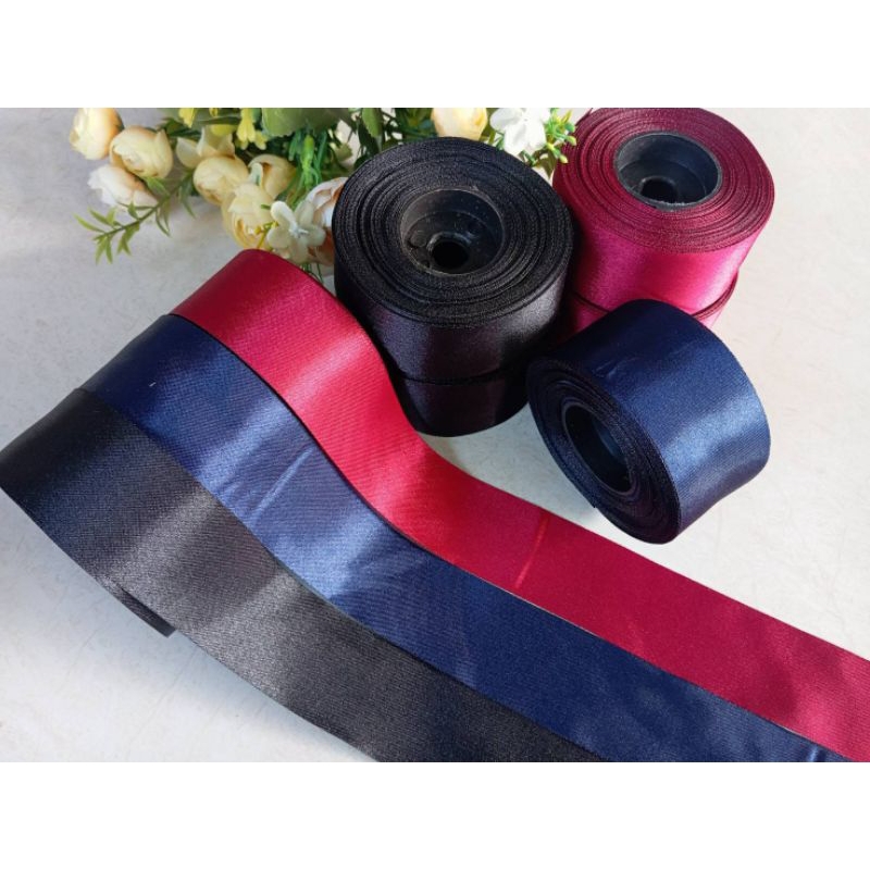 

Pita Satin Kado 4 cm Pita Kain Warna Warni 1,5 Inch Pita Satin Kain Pita Kado Hias Buket Per Rol Pita Satin Kado Hampers