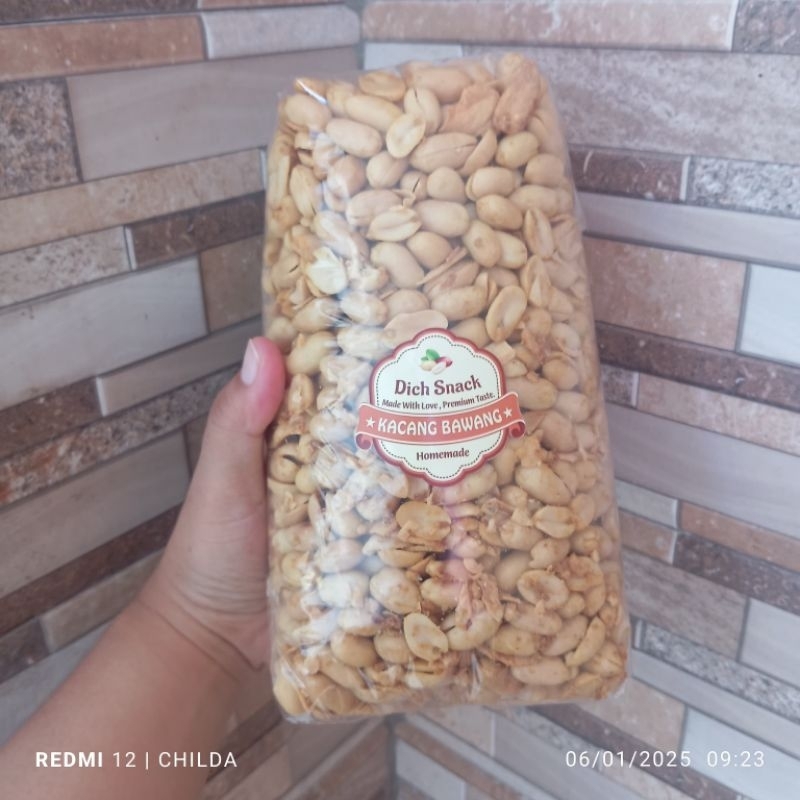 

Kacang Bawang Goreng Premium Kemasan 1 kg Renyah Gurih Manis Asin Kacang Tuban