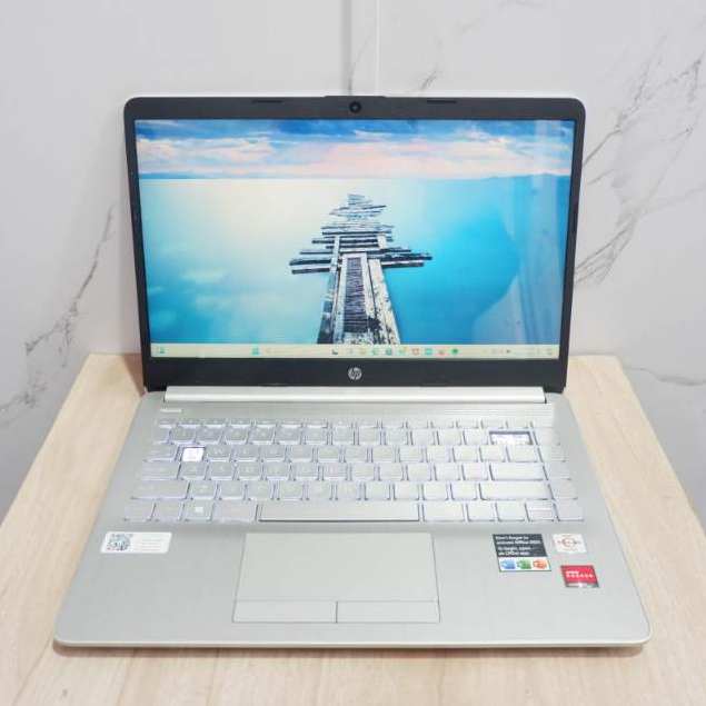Laptop HP 14S-DK1524AU AMD ATHLON SILVER 3050U RAM 4GB SSD 512GB Normal Siap Pakai - Laptop Murah - 