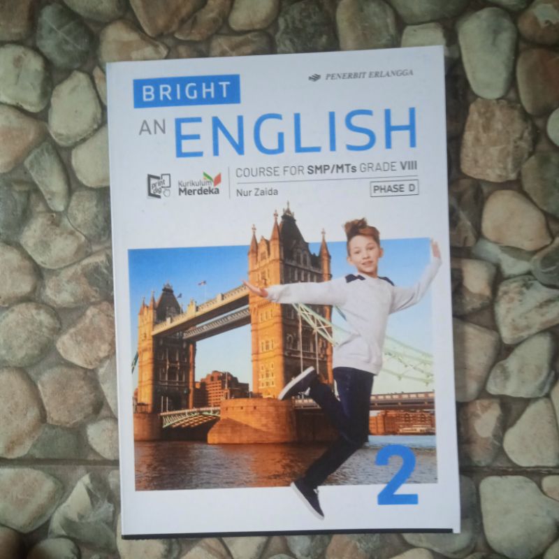 BRIGHT AN ENGLISH SMP MTS KELAS 8