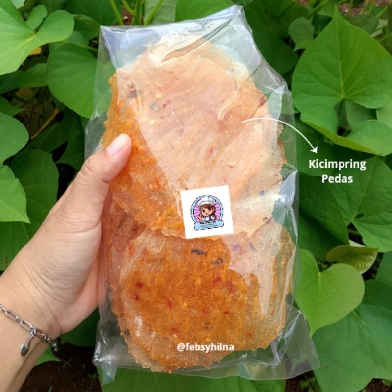 

Kicimpring Pedas 130g / Kecimpring Singkong / Opak Singkong / Kerupuk Singkong / Emping Singkong / Makanan Tradisional / Makanan Enak Gurih Pedas / Makanan khas Tasikmalaya Dijual Mentah