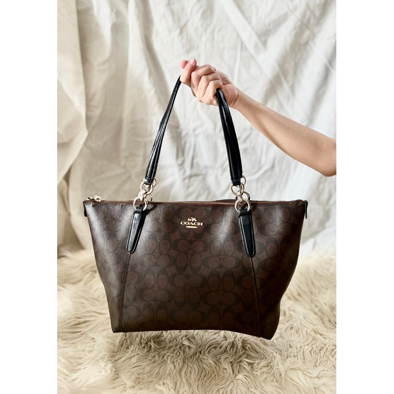 Tas Coach Ava Tote signature in mahogany