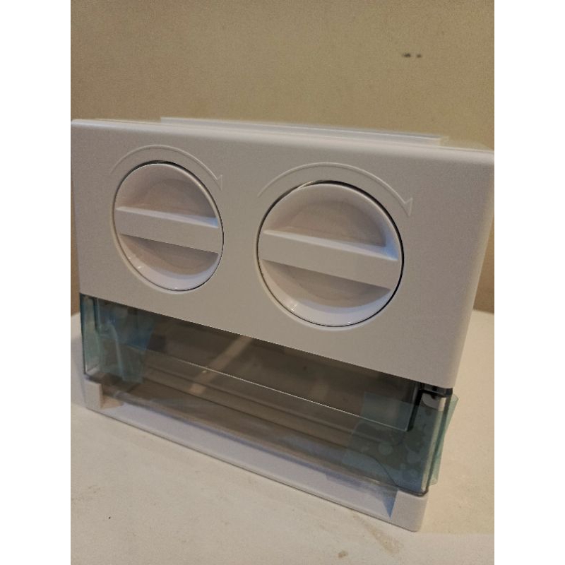 Ice Maker Pembuat es batu kulkas Original