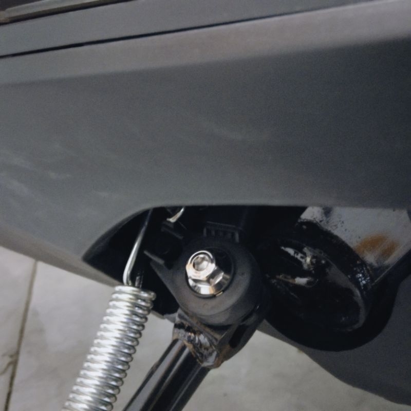 Baut Standar 1 Honda Stainless 2 Kunci Vario Beat Scoopy PCX Adv Stylo Spacy beat CARBU - Motorcycle