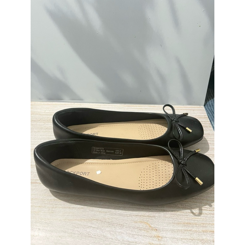 PRELOVED SEPATU ROCKPORT