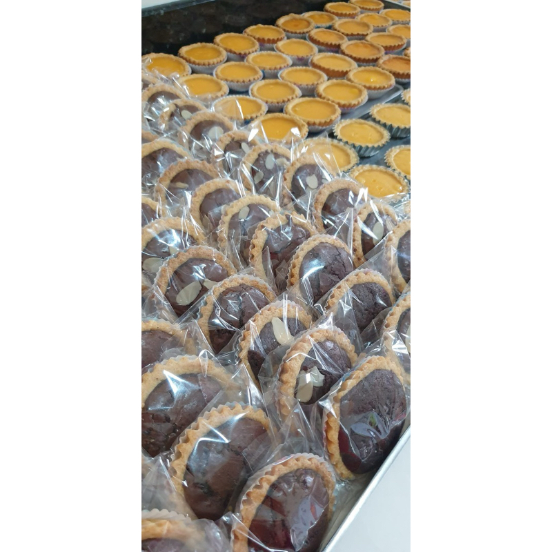 

PIE SUSU DAN PIE BROWNIES HOME MADE 100%