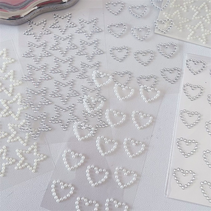 

STICKER 3D STAR LOVE SPARKLING MAKE UP EYE RIASAN