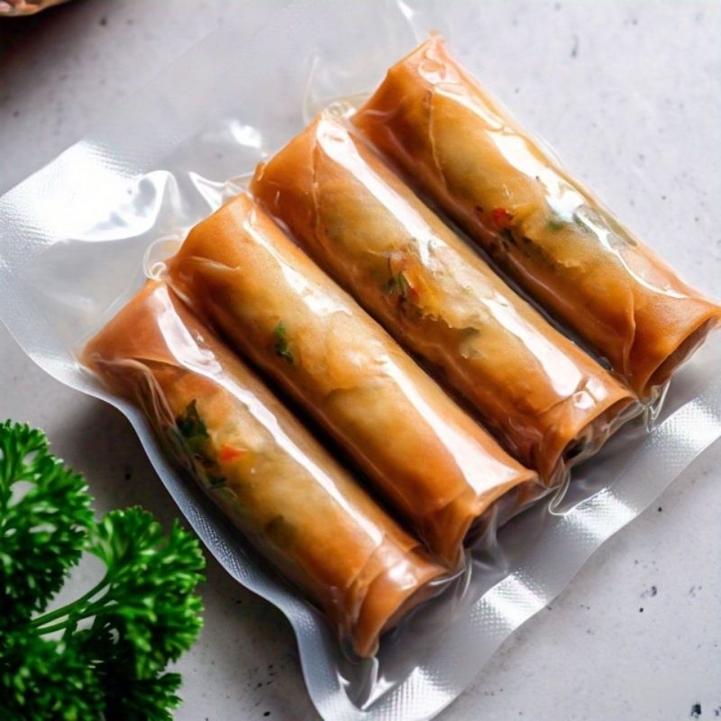 

Lumpia ayam pedas semarang (Frozen)