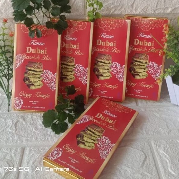 

Kimzie Coklat Dubai Crispy Kunafa 200gr STROBERI