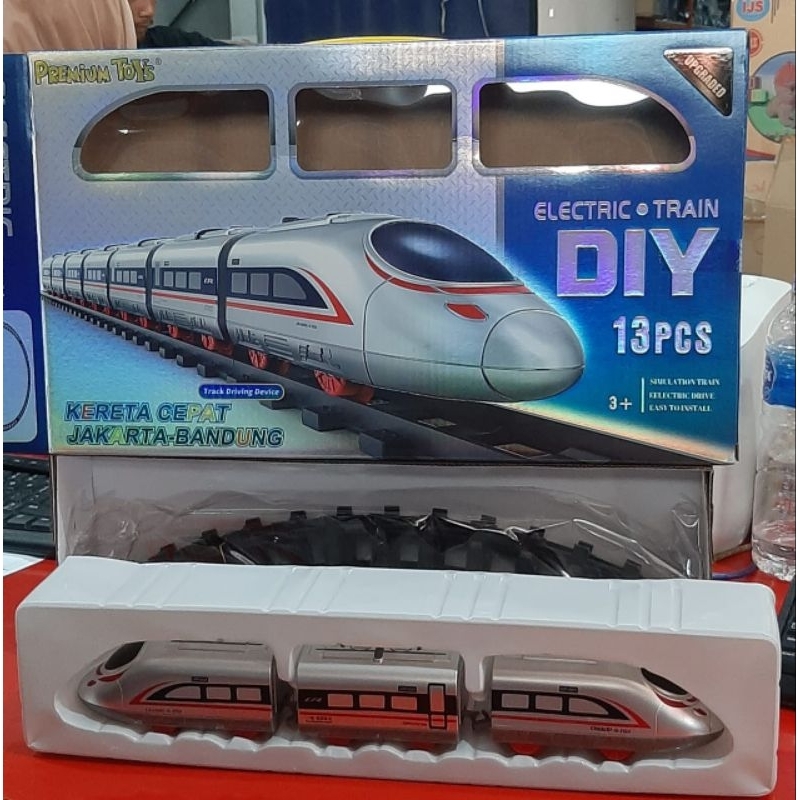mainan toys kereta electric train Diy dus