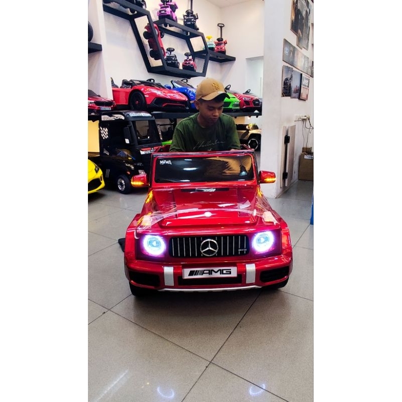 Mobil Aki Mercedes G63 lisenced big size