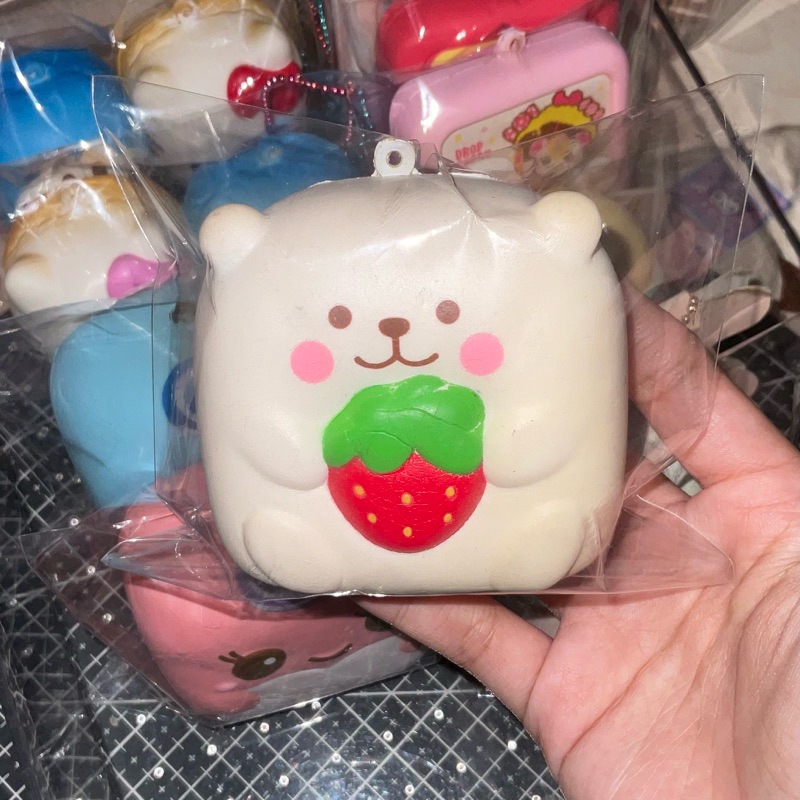 ibloom chigiri marmo strawberry squishy