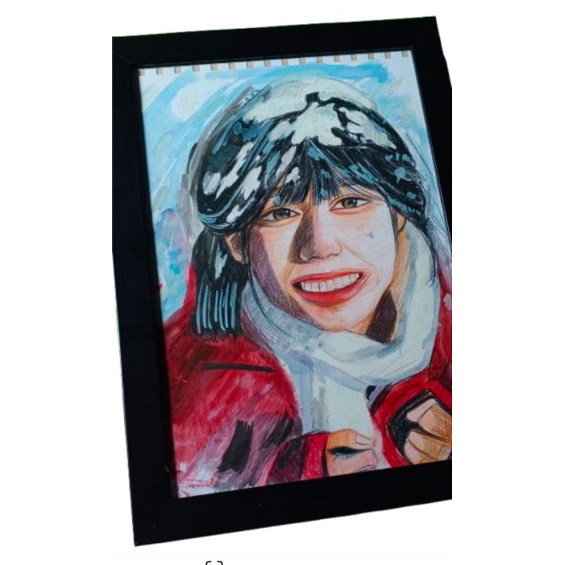 

potrait art atau lukisan wajah berwarna dan tidak berwarna (CUSTOM) cocok buat hadiah ke orang yang tersayang (lengkap dengan bingkai)