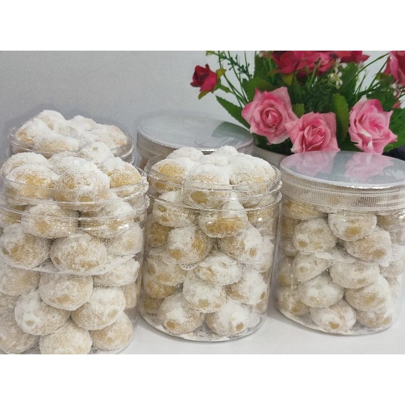 

kue putri salju lumer wangi butter