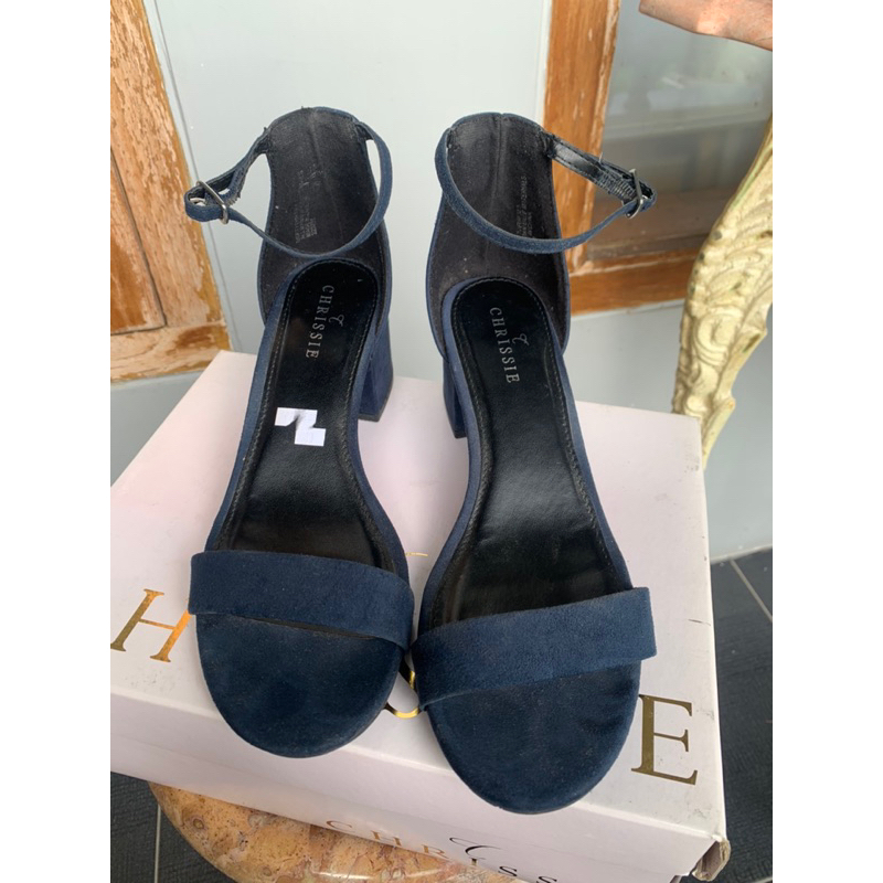 Sandal wanita Chrissie