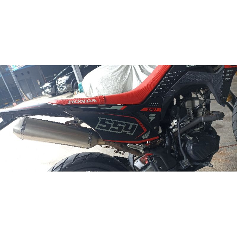 Knalpot PNP Honda CRF bisa Rubah Suara Tombol