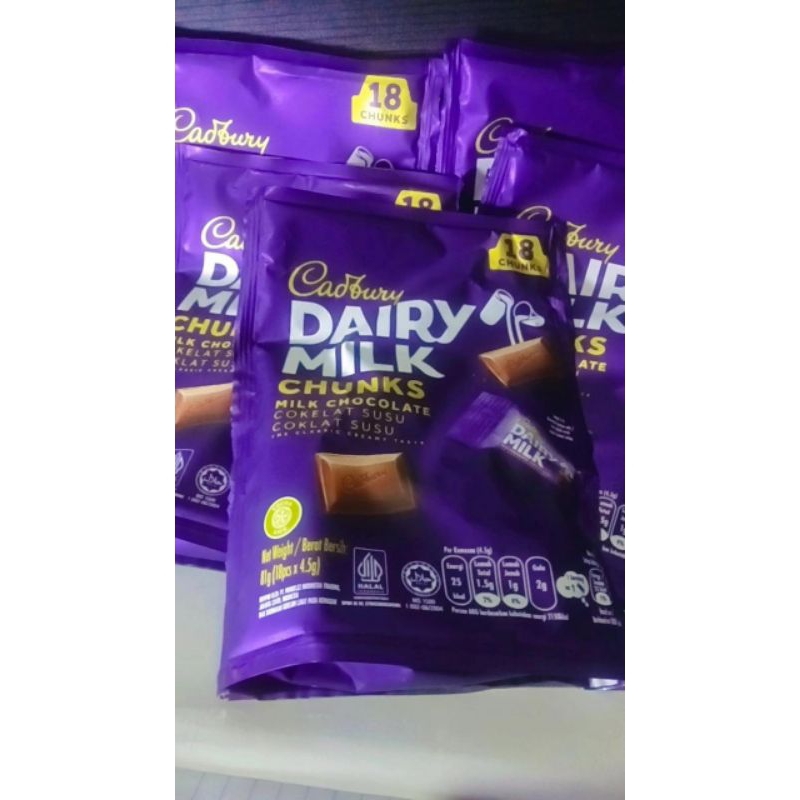 

Cadbury Dairy Milk Chocolate ShareBag Isi 18