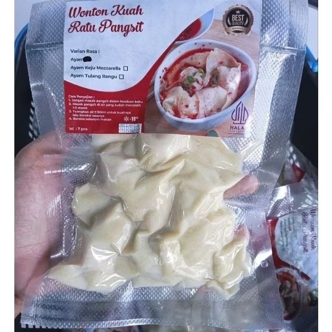 

Wonton Kuah Pedas Ratu Pangsit isi 7pcs