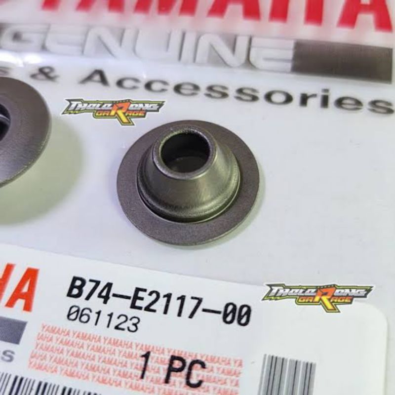 RETAINER VALVE SPRING RING PER CLAP KLEP XMAX X MAX ORIGINAL YGP B74-E2117-00