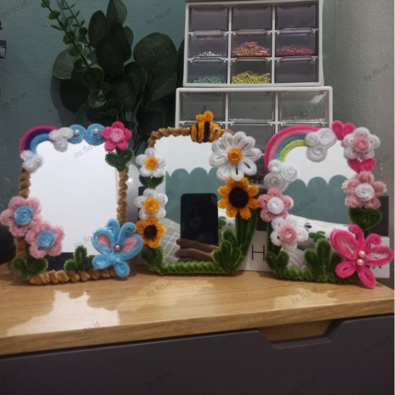 Cermin Lucu dan Aesthetic/ Cermin Unik Aesthetic/ Souvenir Gift unik / hadiah unik