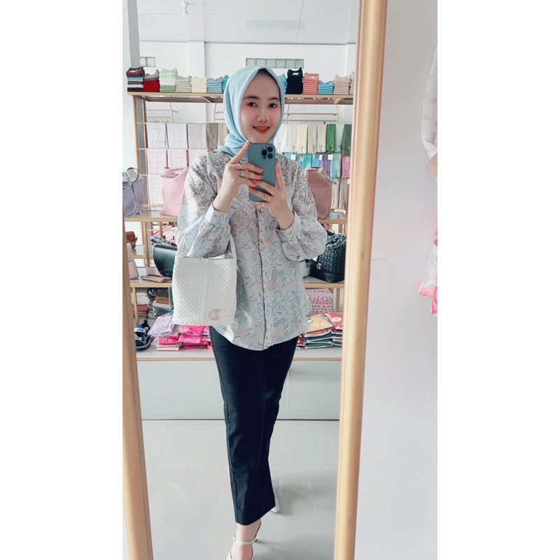 Nona top jingga scarves