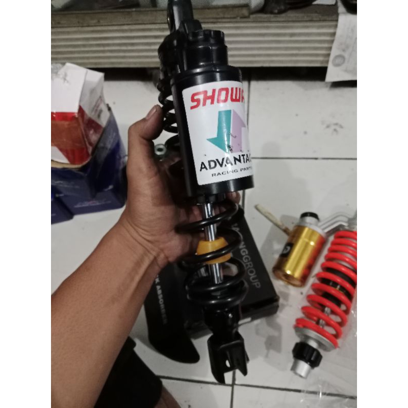 shockbreacker matic tabung shock matic tabung showa