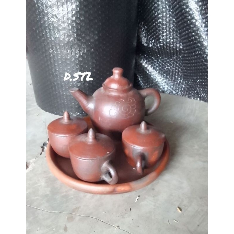 Poci Teko Set Cangkir Nampan Tanah Liat Gerabah