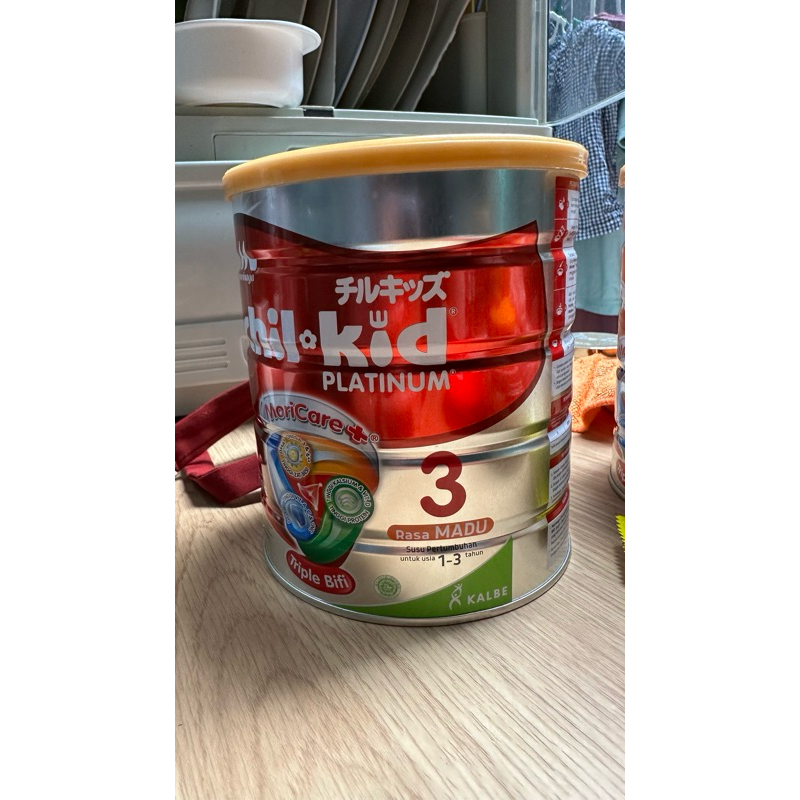 

Morinaga platinum 800 gram rasa madu