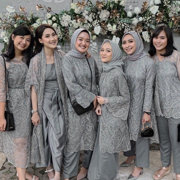 Paket Bridesmaid Tile dan Satin / Paket Seragaman Bridesmaid / Baju Nikah / Baju Wisuda/ Seragaman K