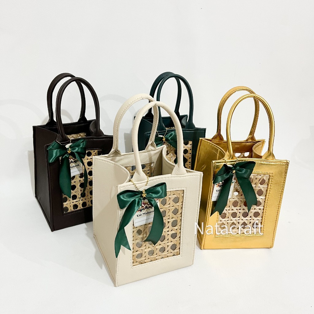 

Natacraft-Tas Hampers Lebaran Isi 3 Toples Tas Parcel Anyaman Bambu