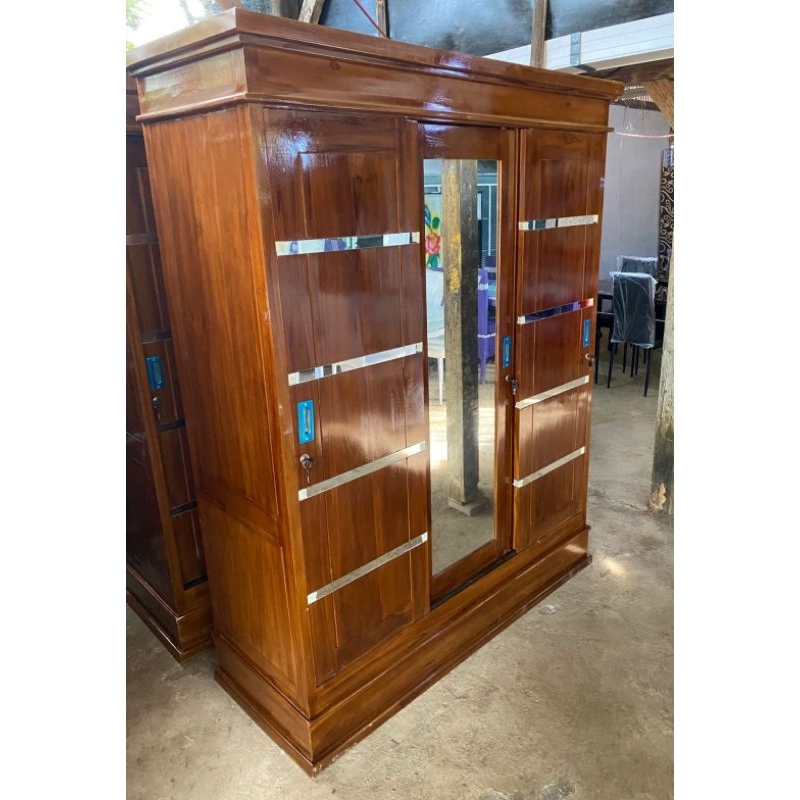 Lemari Kayu Jati 3 pintu sleding