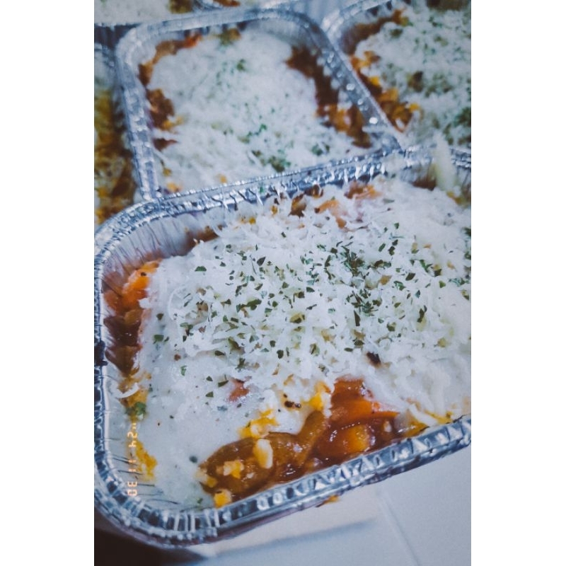

LASAGNA & BECHAMEL BY HALA