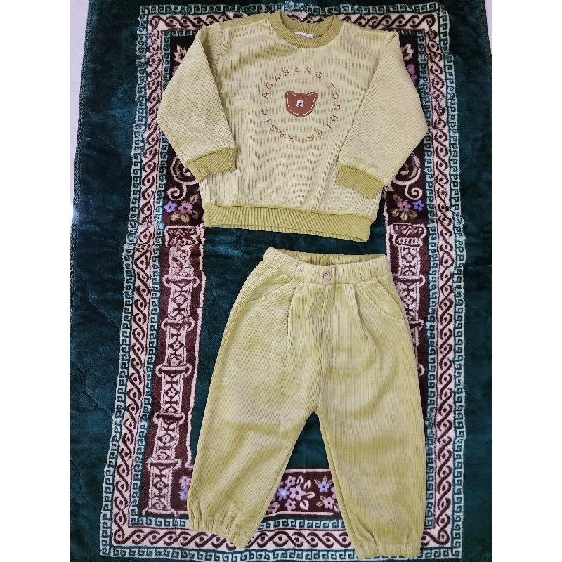 Agabang Setelan Anak Sweater dan Celana Panjang