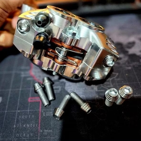 Baut L stainlise Costume Breket Kaliper Formula Segala jenis breket 2pcs atau Harga set