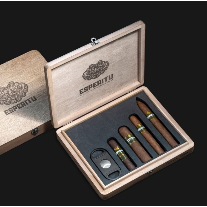

Exclusive Box - Esperitu