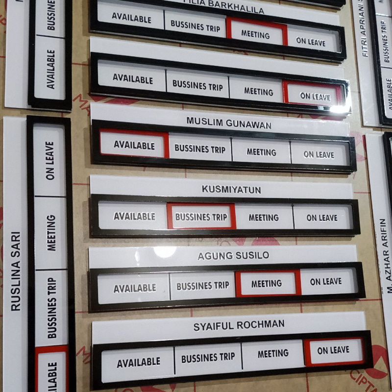 

Papan Nama Geser / Name Tag Ralling Slending Custom Acrilik
