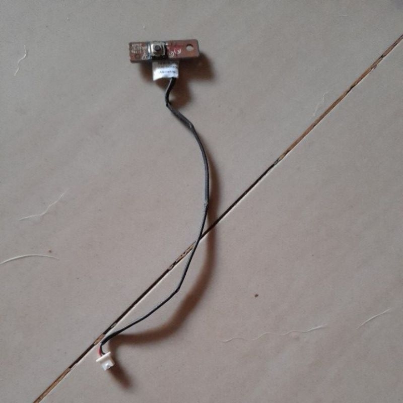 Tombol Power bawaan Netbook DELL 1012