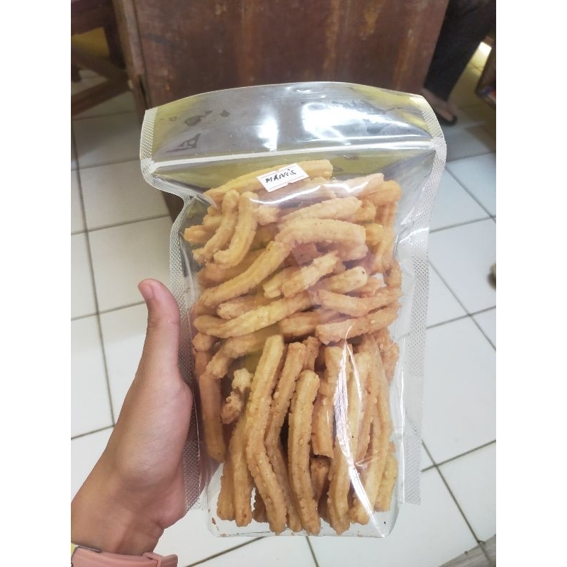 

kueh kering akar kelapa