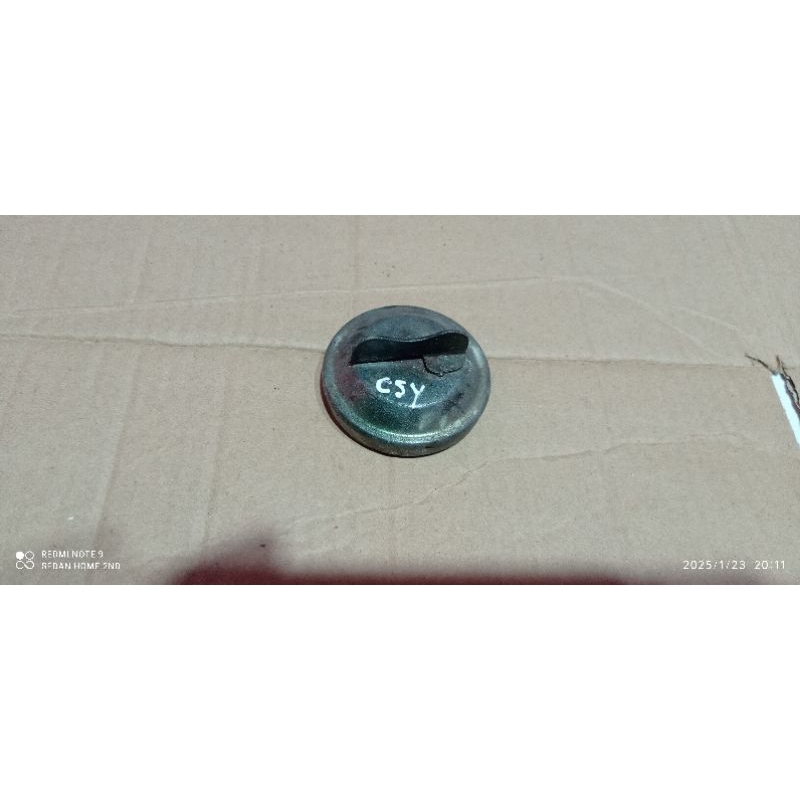 tutup tangki bensin daihatsu charade classy winner cx