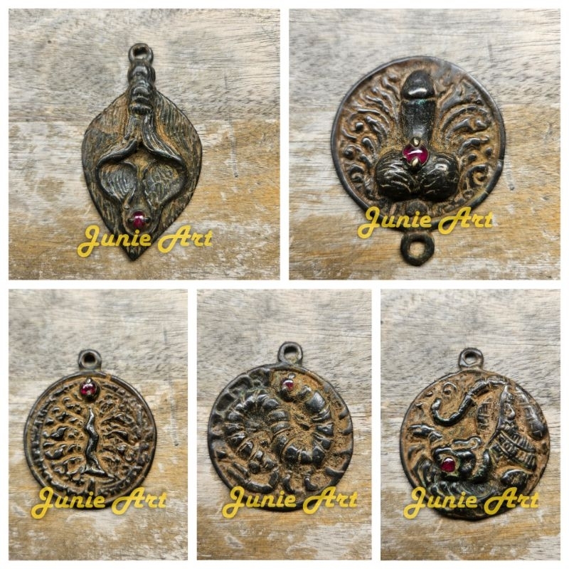 Liontin Kalung Majapahit Batu Merah perunggu hitam