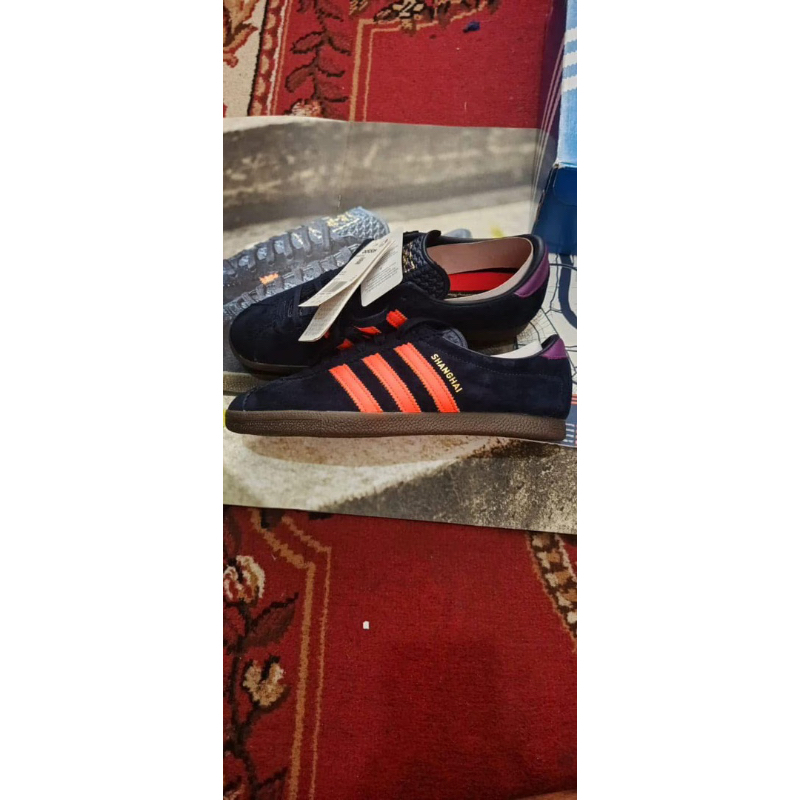 Adidas Shanghai