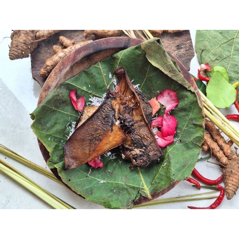 

IKAN PARI ASAP /Genjong/Ikan PE 1 Pack ISI 5