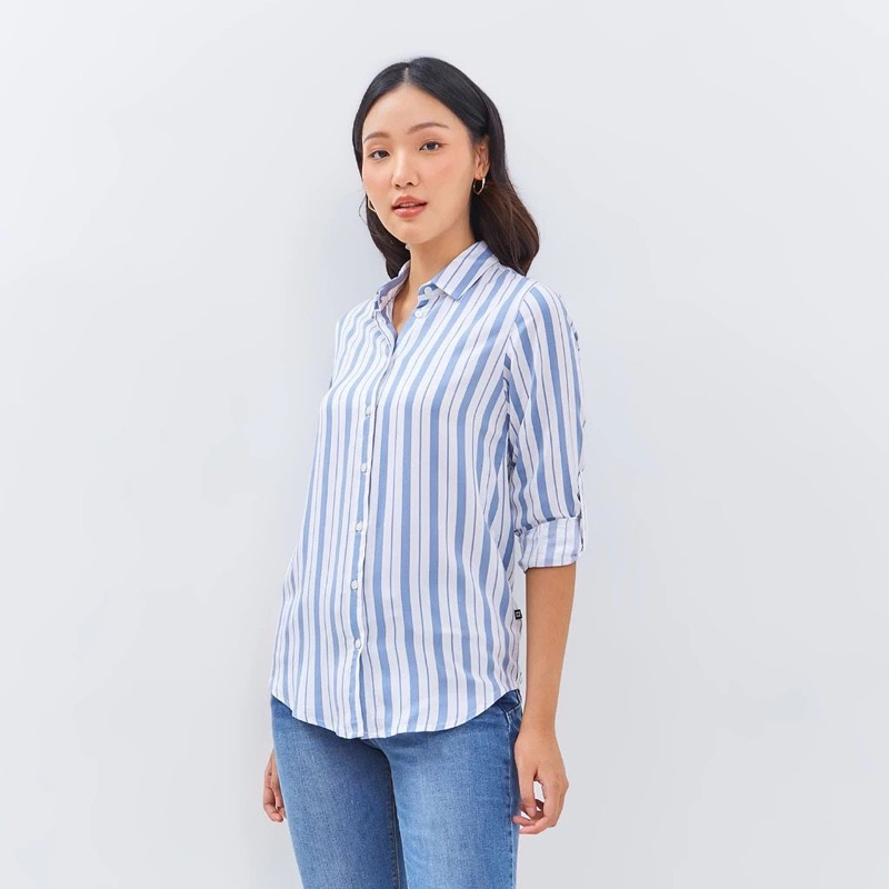 C2 Efadne Blue Kemeja Casual Wanita