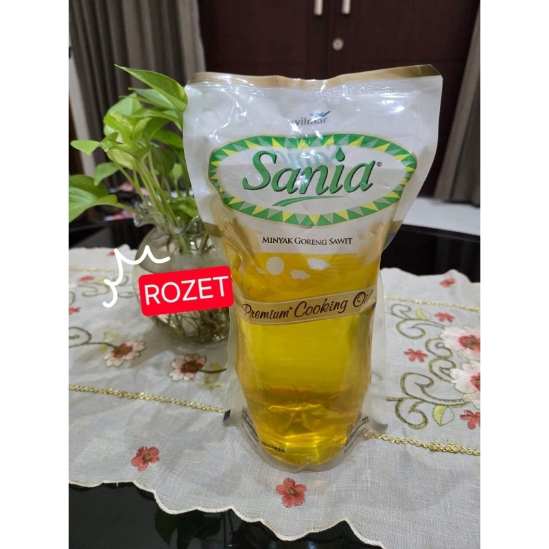 

MINYAK GORENG SANIA 1 LITER REFFIL POUCH
