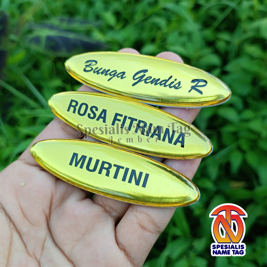 

Name Tag Papa Nama Nama Dada Akrilik Oval Peniti dan magnet Resin