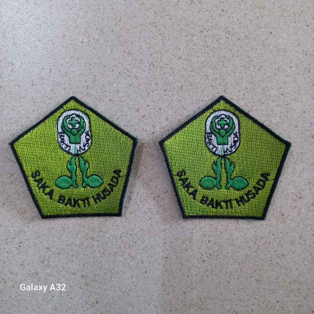 Badge 100 biji saka bakti husada full bordir